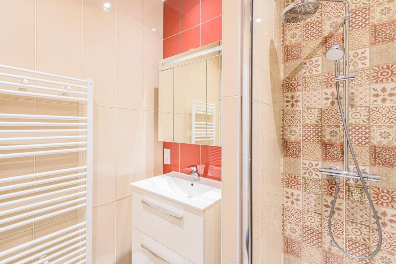 Mm Suites Reims Centre Terasse ภายนอก รูปภาพ