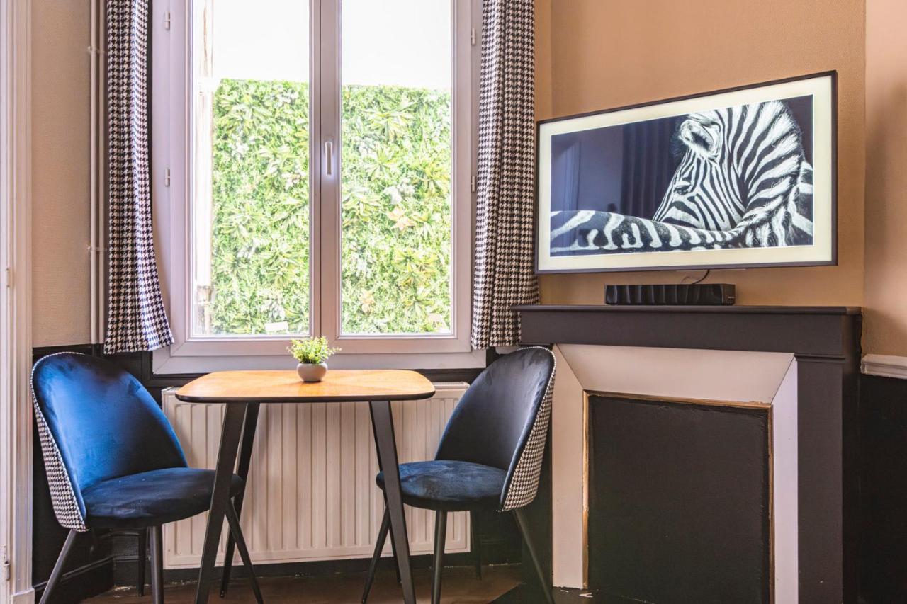 Mm Suites Reims Centre Terasse ภายนอก รูปภาพ